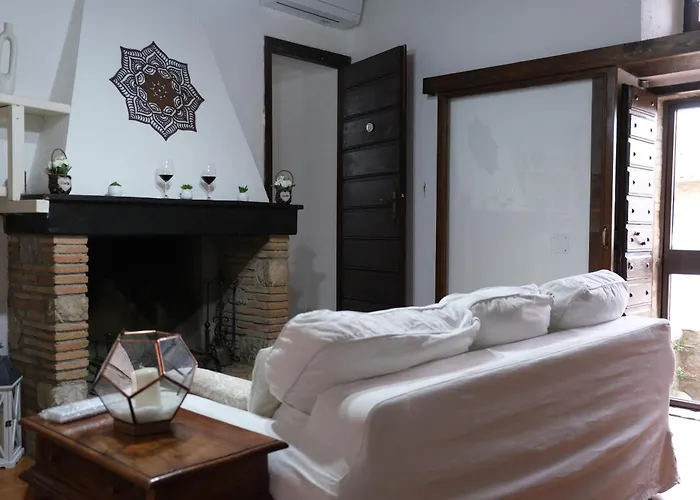 アパート Joy's Nest トーディ